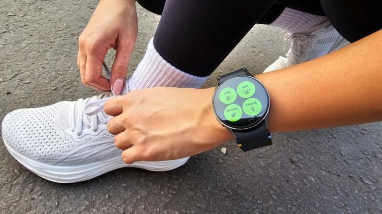 Samsung Galaxy Watch, unuttuğunuz telefonu otomatik olarak kilitleyecek