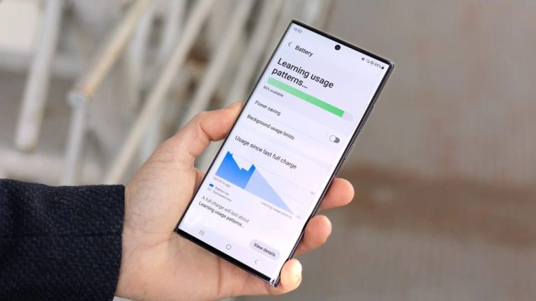 Samsung, One UI 7 pil sorunu için çözüm önerileri paylaştı