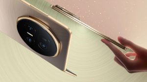 Honor Magic V5 değişik özelliklerle tanıtıldı