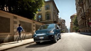 Sadece satılsın diye üzerine para veriyorlar, Fiat Doblo fiyatları tabanı gördü