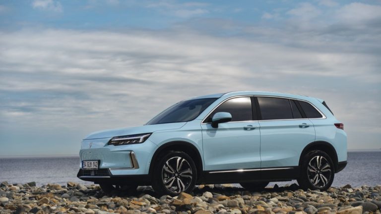 SKYWELL ET5’in Temmuz fiyatı tekrar değişmedi: Elektrikli D-SUV arayanlar dikkat!