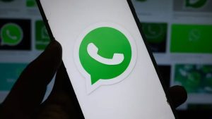 WhatsApp’tan küme sohbetlerini kolaylaştıracak yeni cevap özelliği geliyor
