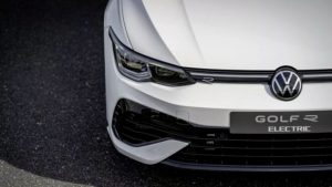 Yeni nesil Volkswagen Golf ortaya çıktı (Süreyya Hanım’ın muhteşem değişimi gibi)